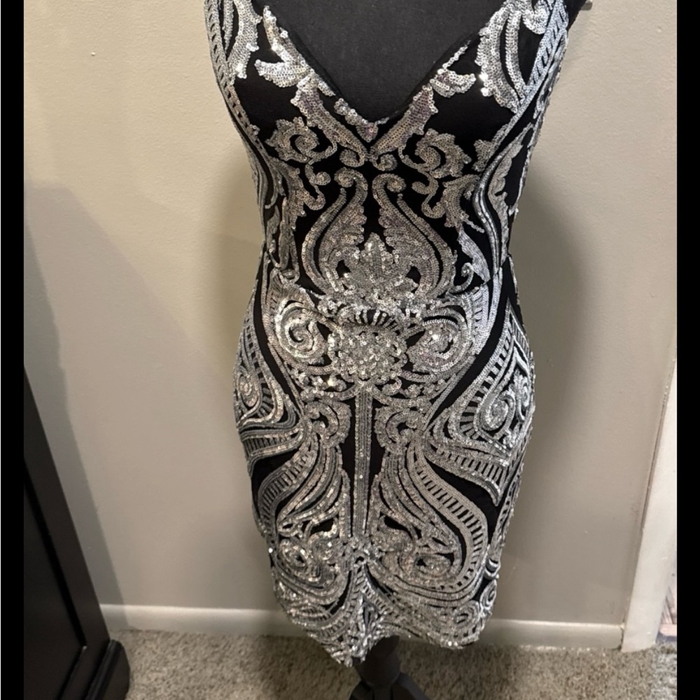 Women’s Elegant Black and Silver Dress